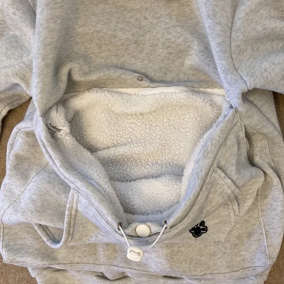 Gray Cat hoodie for carrying kittens/small cats - Picture 2 of 7